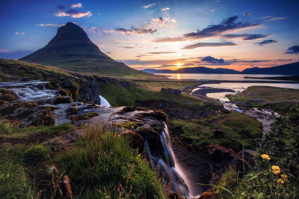 В чудесной ,сказочной стране.