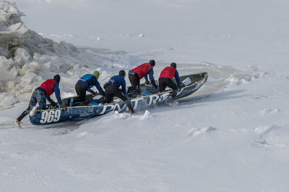 Canot à glace