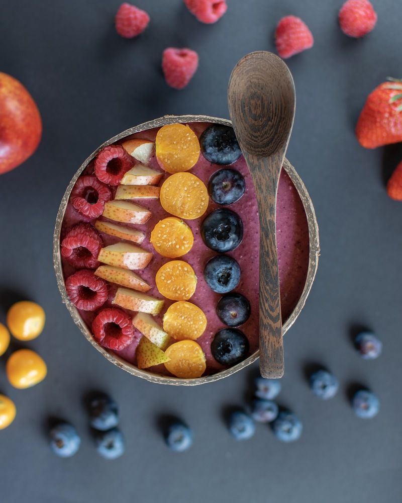 Breakfast smoothie bowl