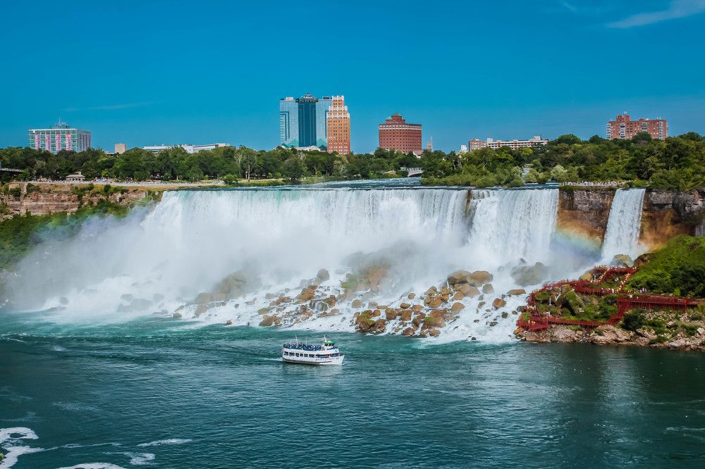 Photograph by Julia Dombrovskaia