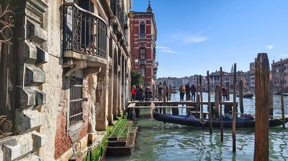 Скорее на рынок Риальто