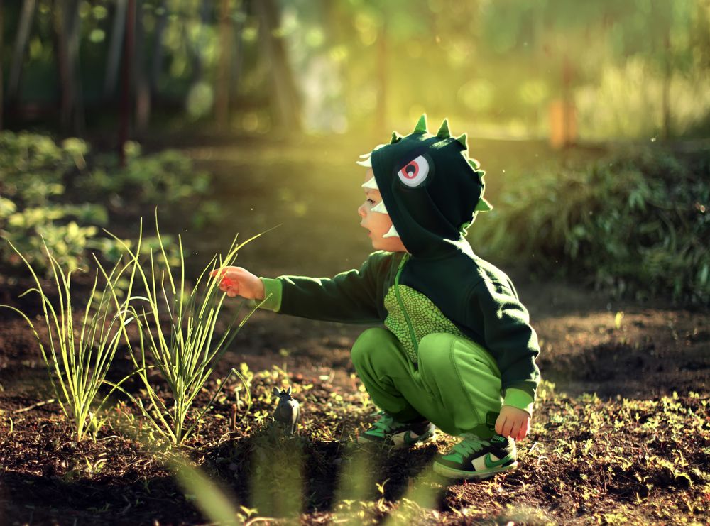 Весна и детство- два начала.