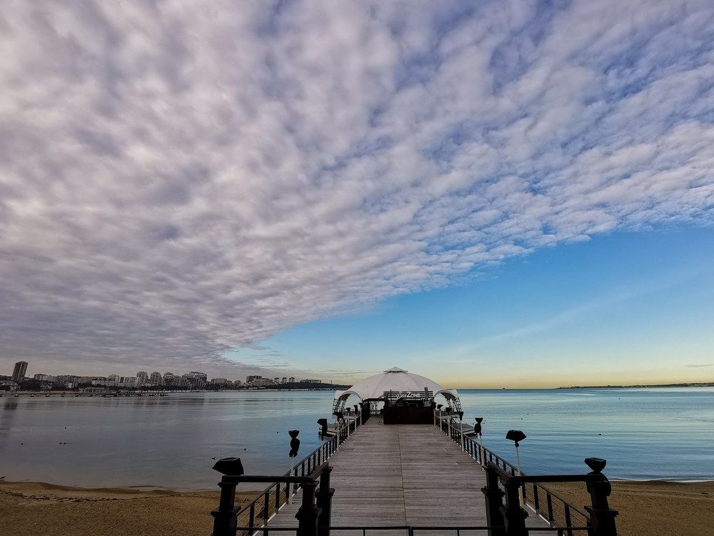 Утро на набережной