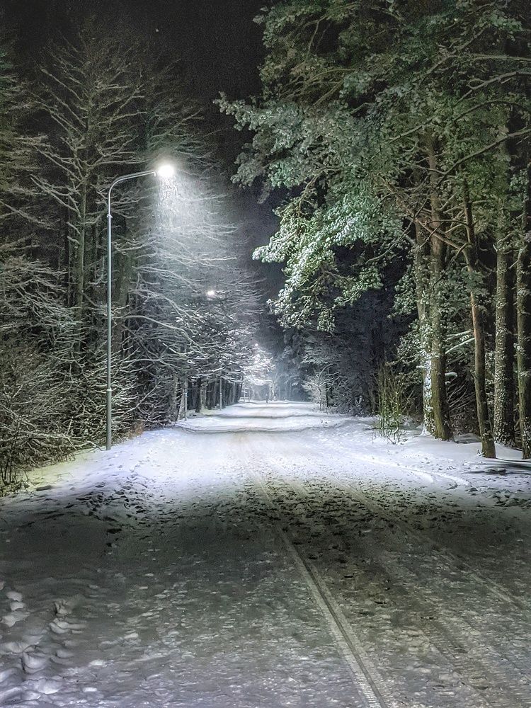 Ночные огни фонарей