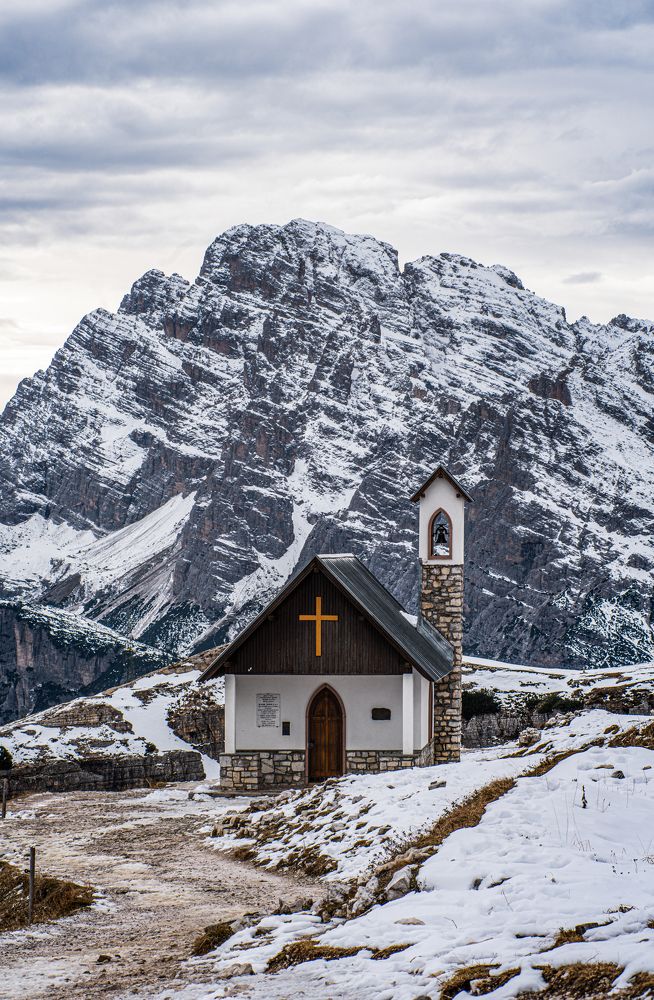 La Chiesetta, single shot.