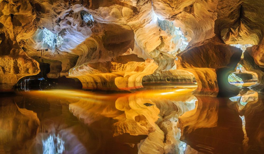 Photograph by Tuấn Nguyễn Tấn