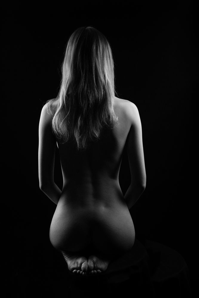 Photograph by ANTON KHOMENKO https://www.patreon.com/ant_vipp