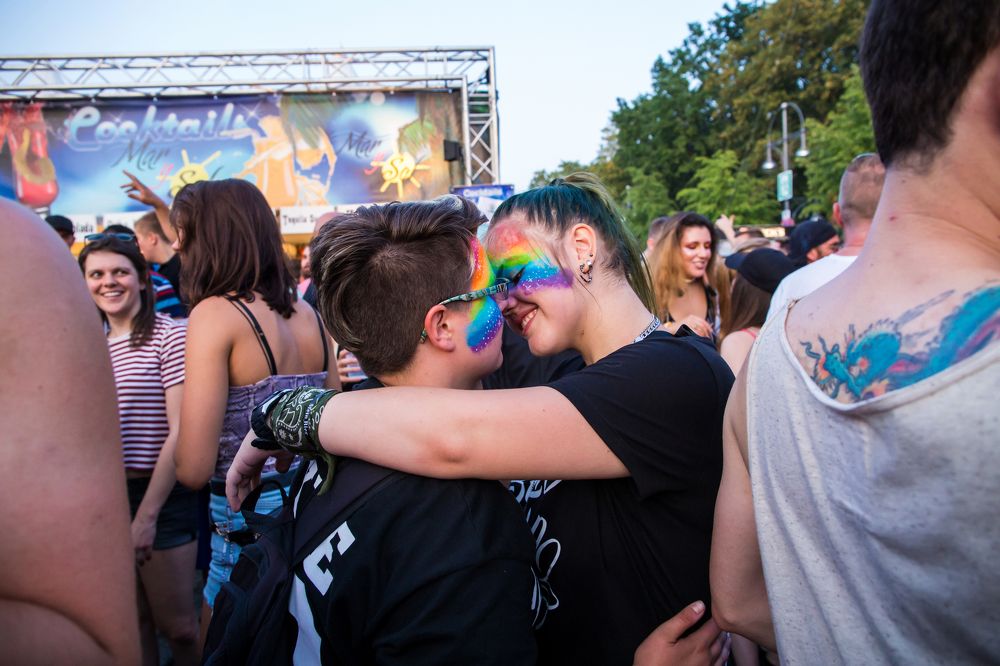 Sparkling rainbow love