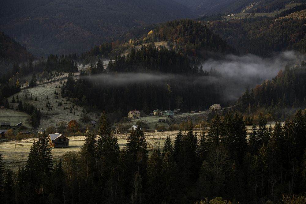 Photograph by Denys Makogon