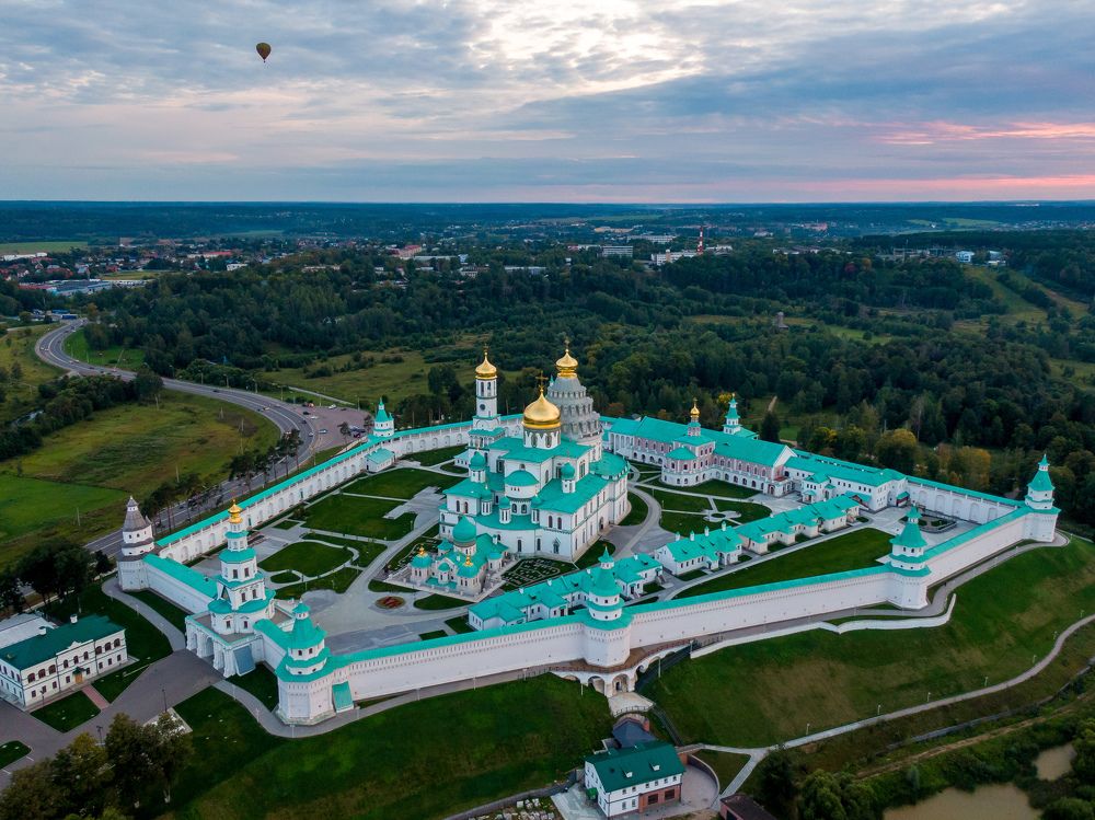 Фотография автора Антон Мазаев
