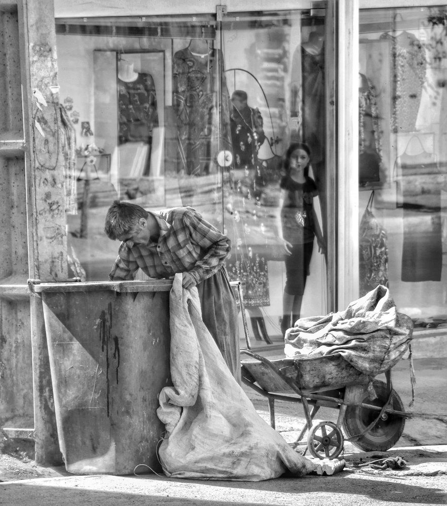 Photograph by Sherko Bahmani