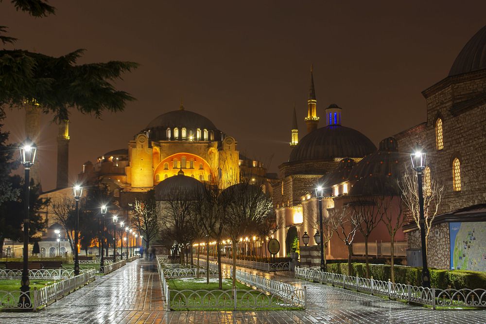 Вечерняя Айя-София