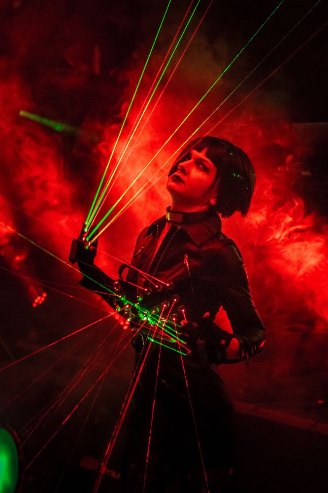 Ira Meylis Laser Dance show