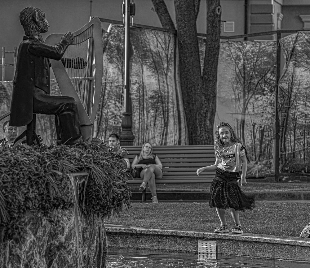 Танец на парапете