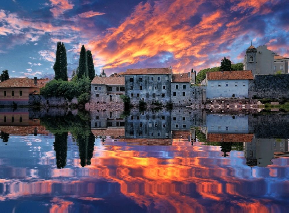 Photograph by Tihomir Pavlović