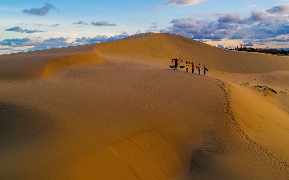 Photograph by Tran Anh