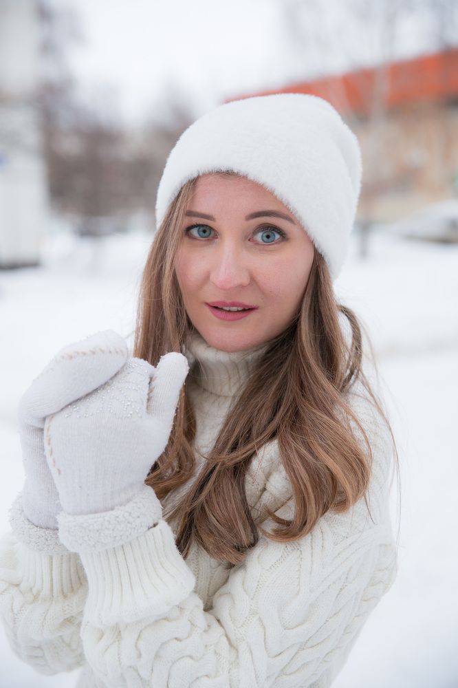 beautiful brown-haired girl