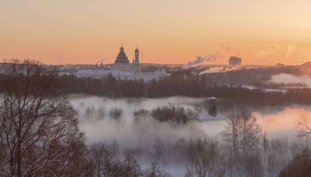 Истра на рассвете
