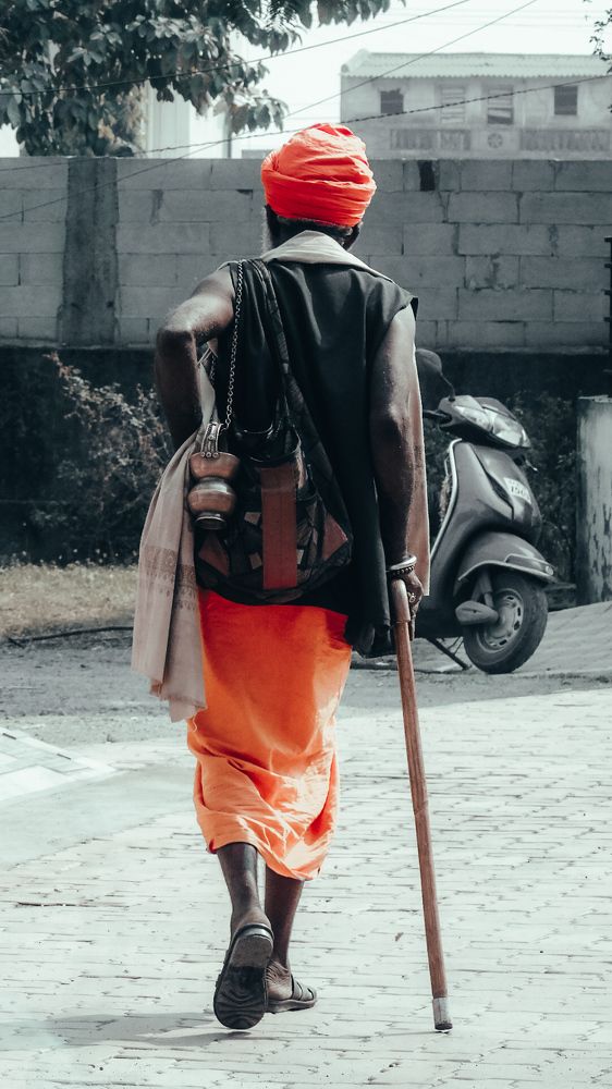 Photograph by DIGEN MORE