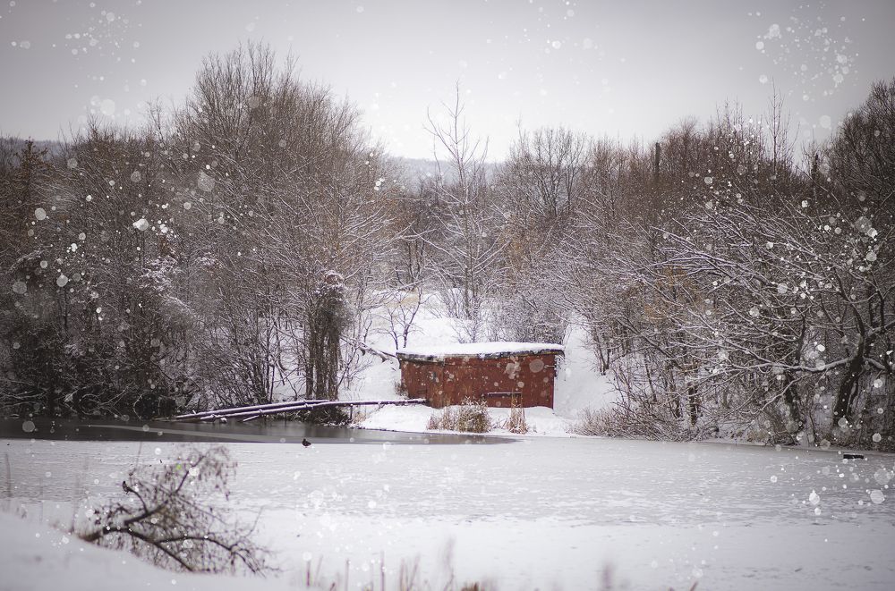 Насосная станция зимой