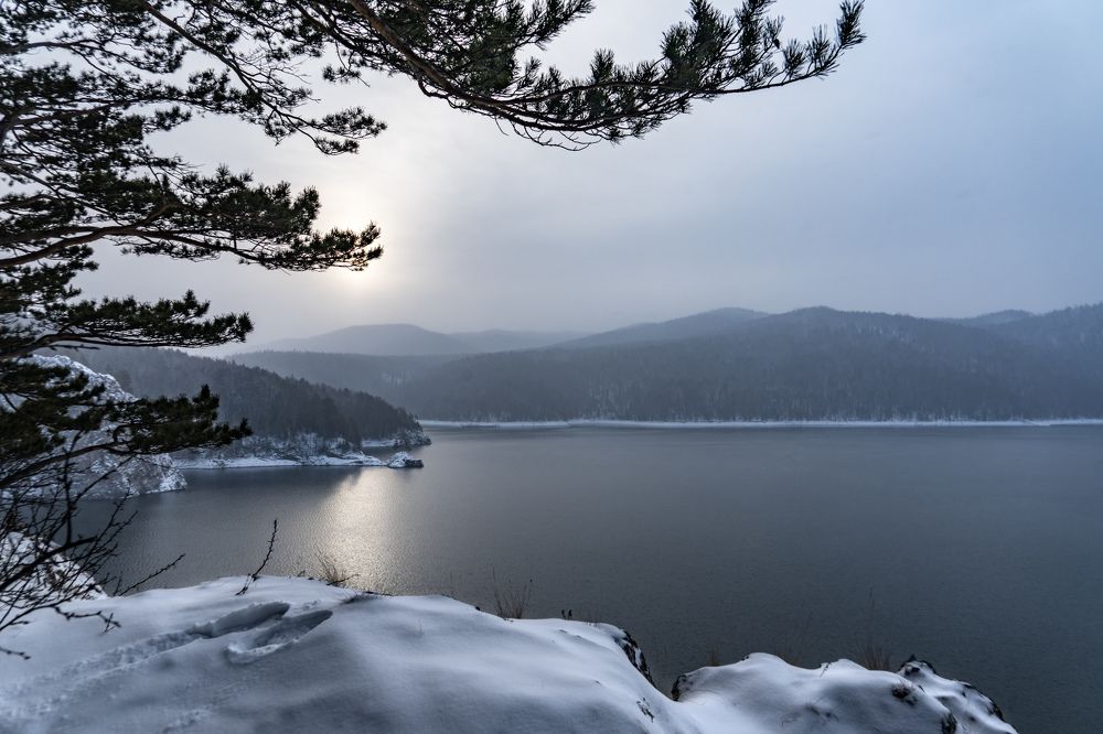 Безымянный мыс, Бирюсинский залив