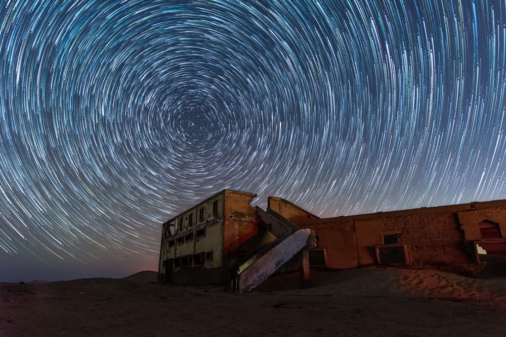 Getting caught in motion