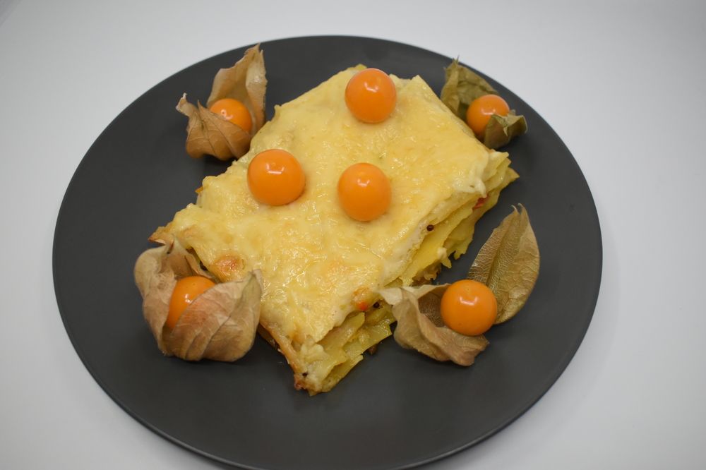 Физалис и лазанья