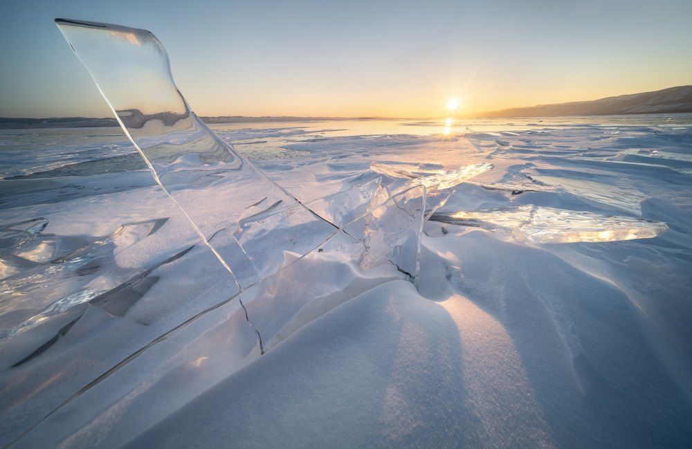 Во льдах Байкала
