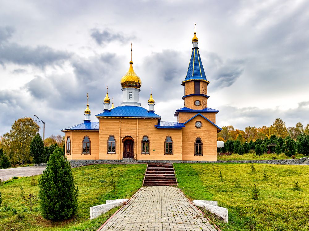 Photograph by Victor Pruhnitskiiy