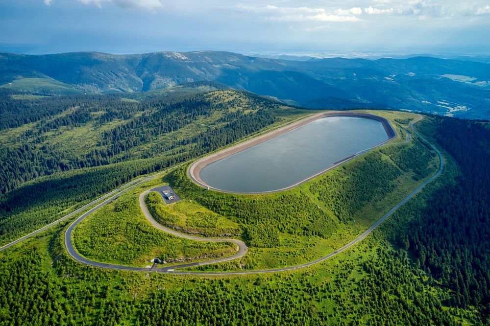 Surface 1350 meters above sea level