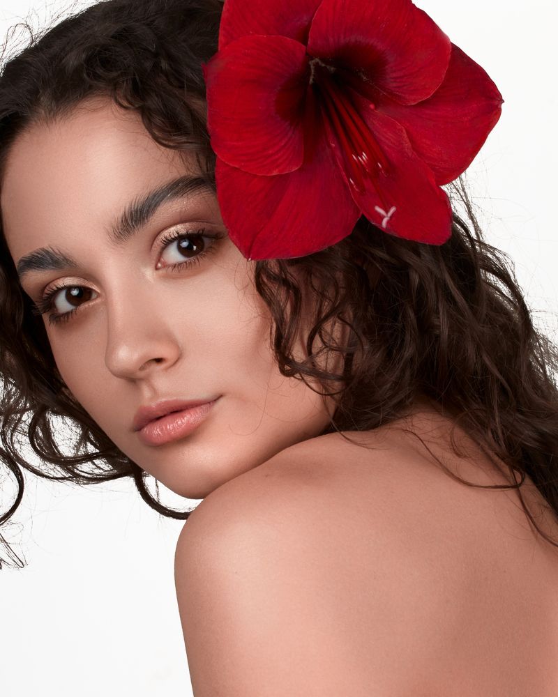 Negina beauty portrait