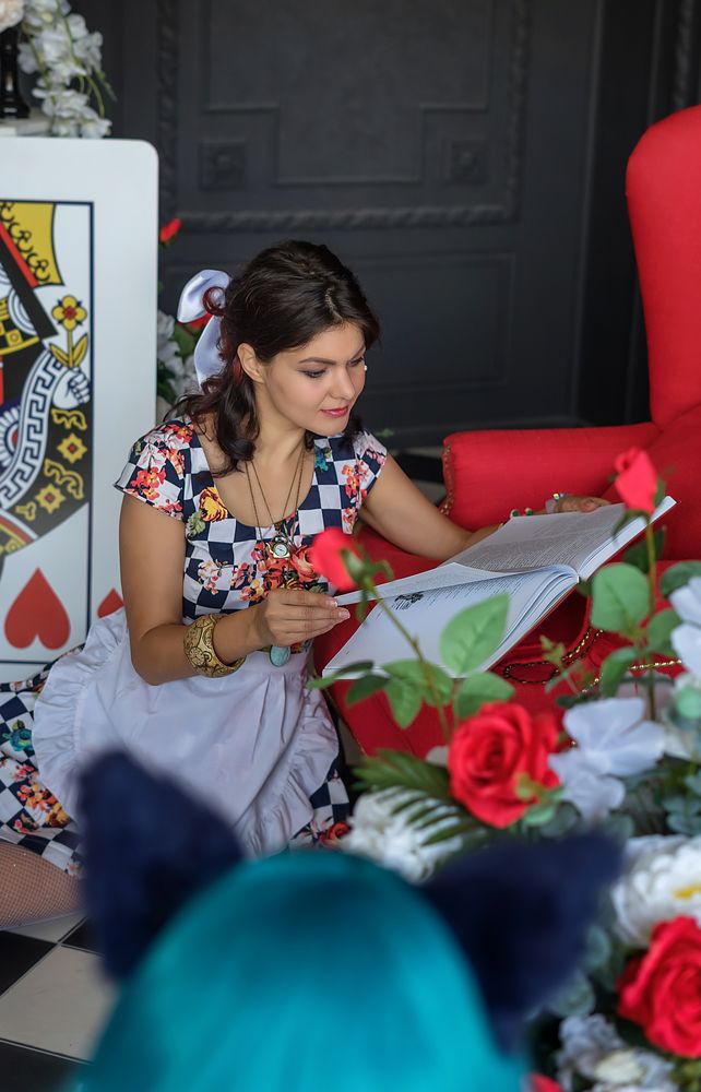 Алиса в стране чудес