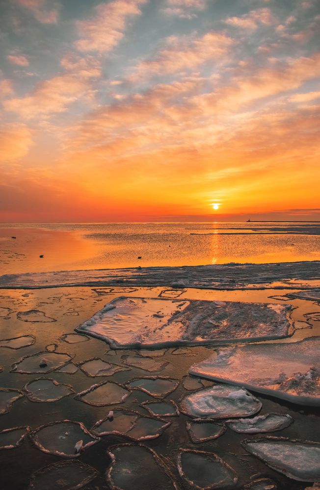 Закат на море