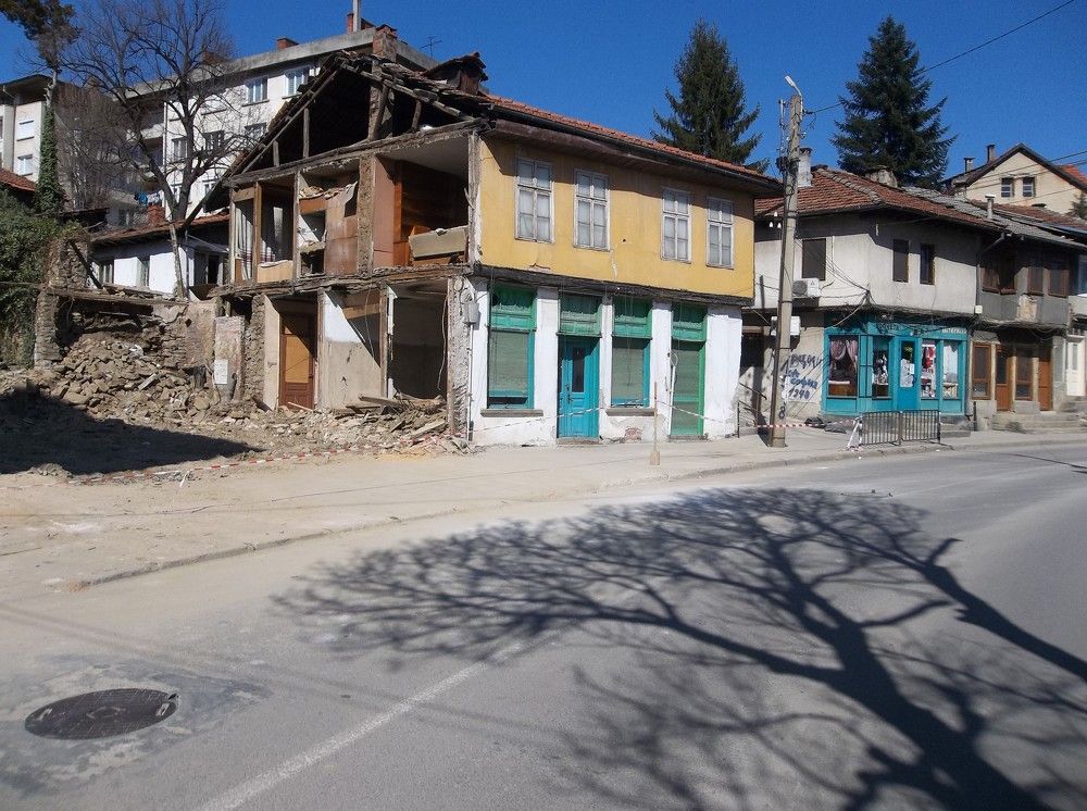 Сенки от миналото