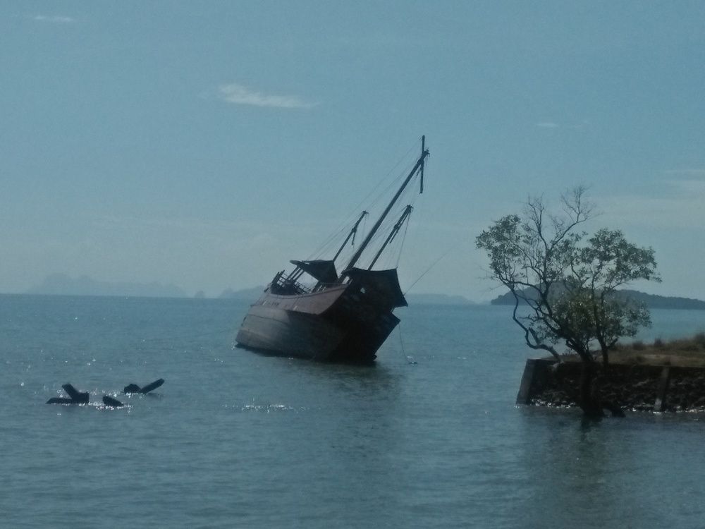 Photograph by CHOTIKA Panyakasemsak