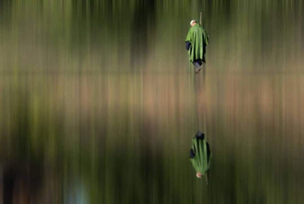 Photograph by Frank Cobo