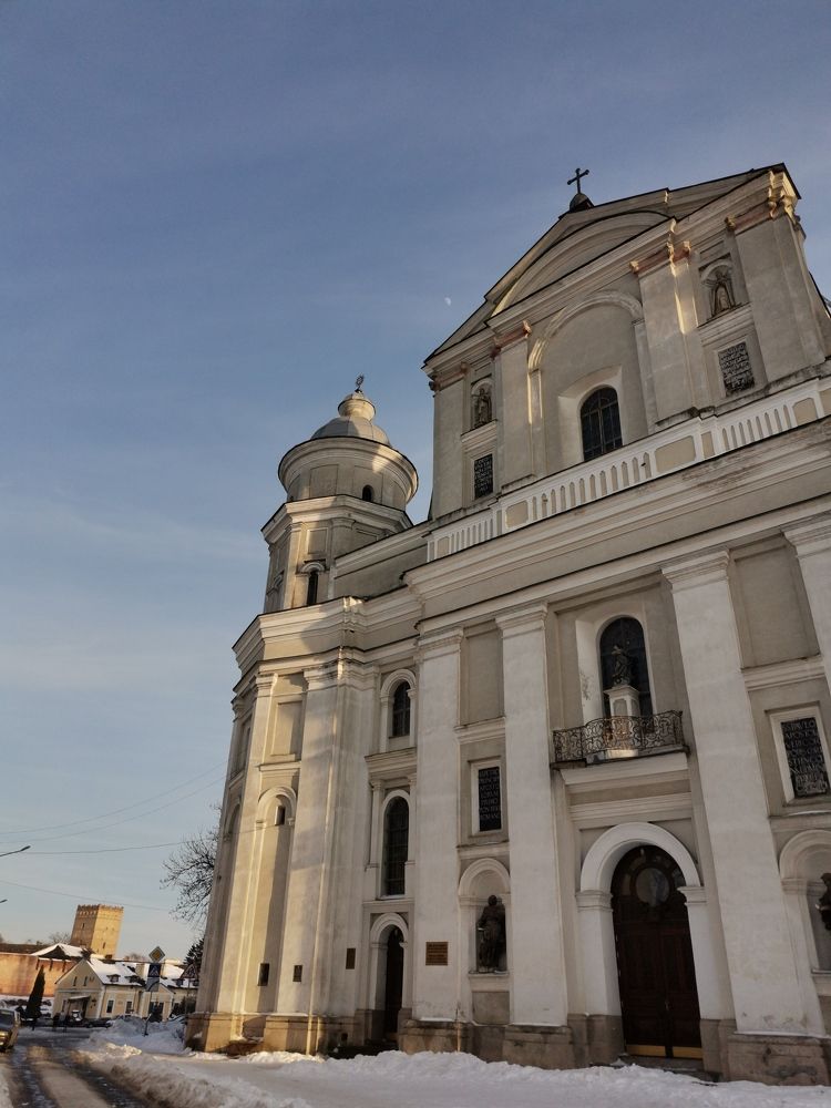 Кафедральный костел св. Петра и Павла Луцк