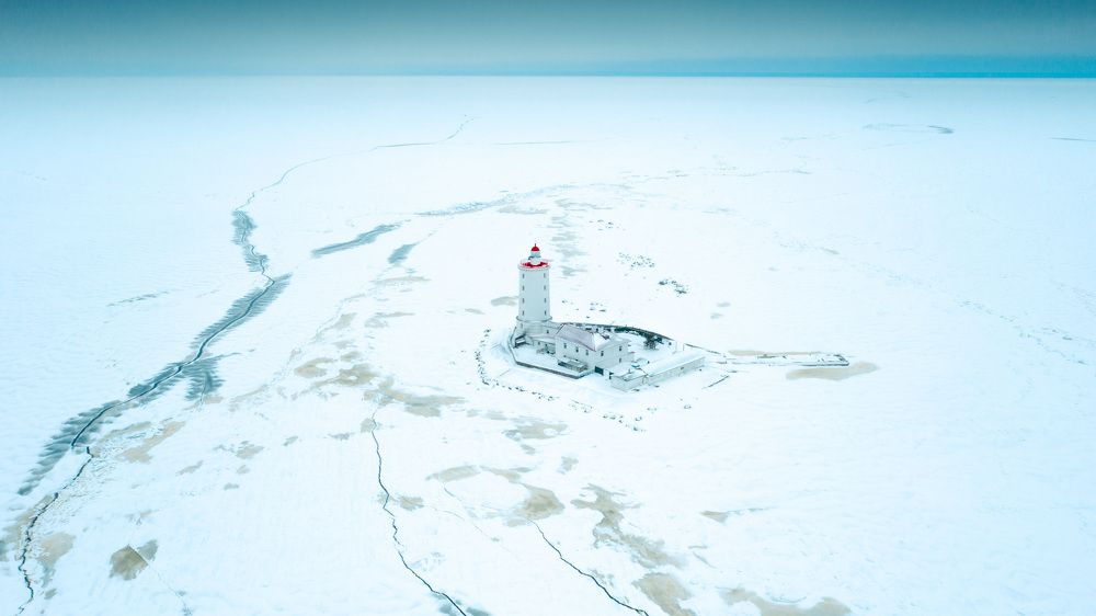 Photograph by Yan Silchenko