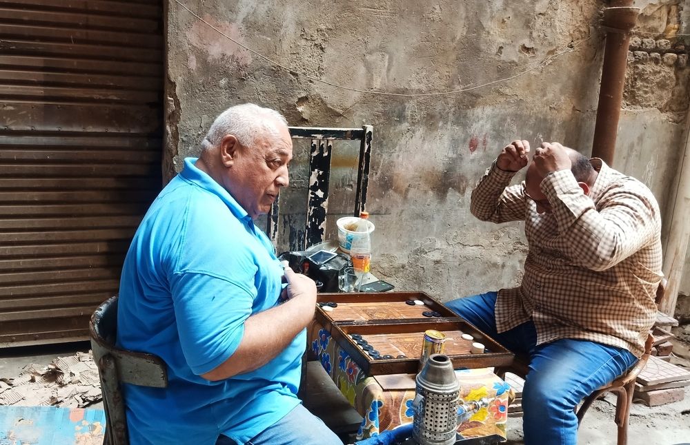 Life is a backgammon