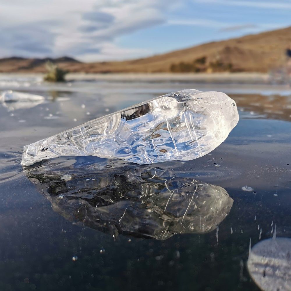 Байкал. Льдинка.