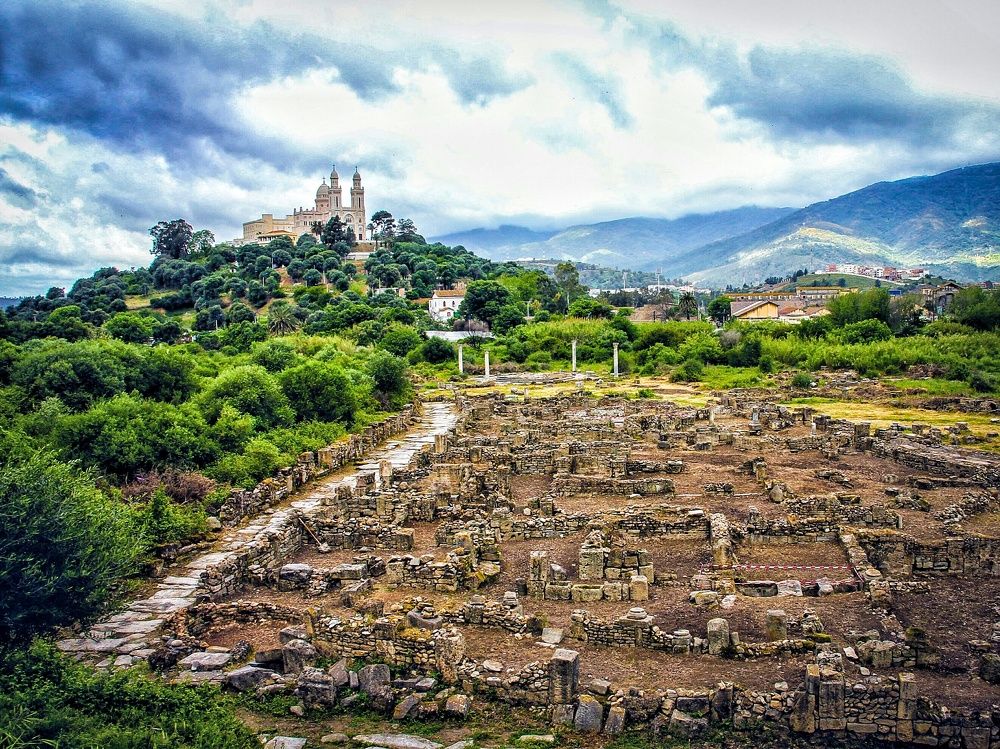 Photograph by Omar Ghaoui