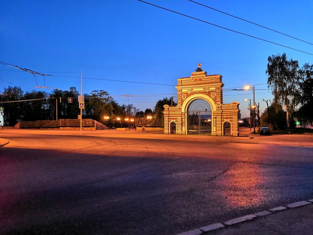 Красные ворота.