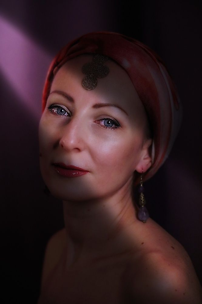 чарующий взгляд (charming look)