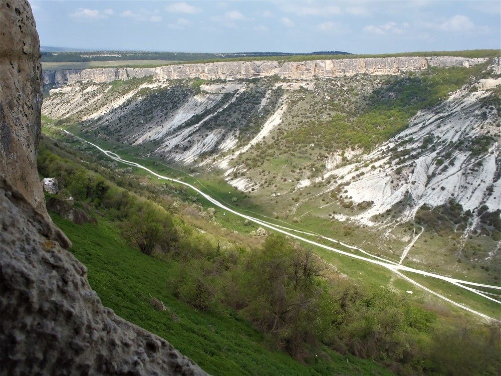 Долина в Крыму