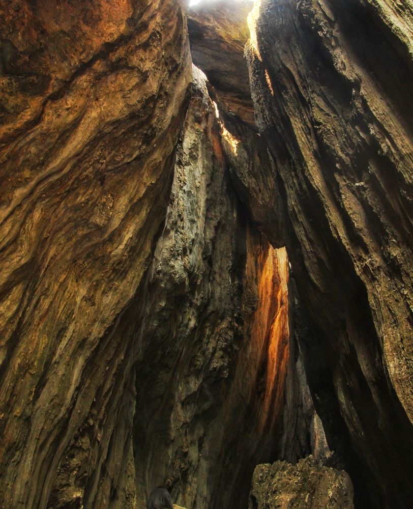 Rock between Rocks