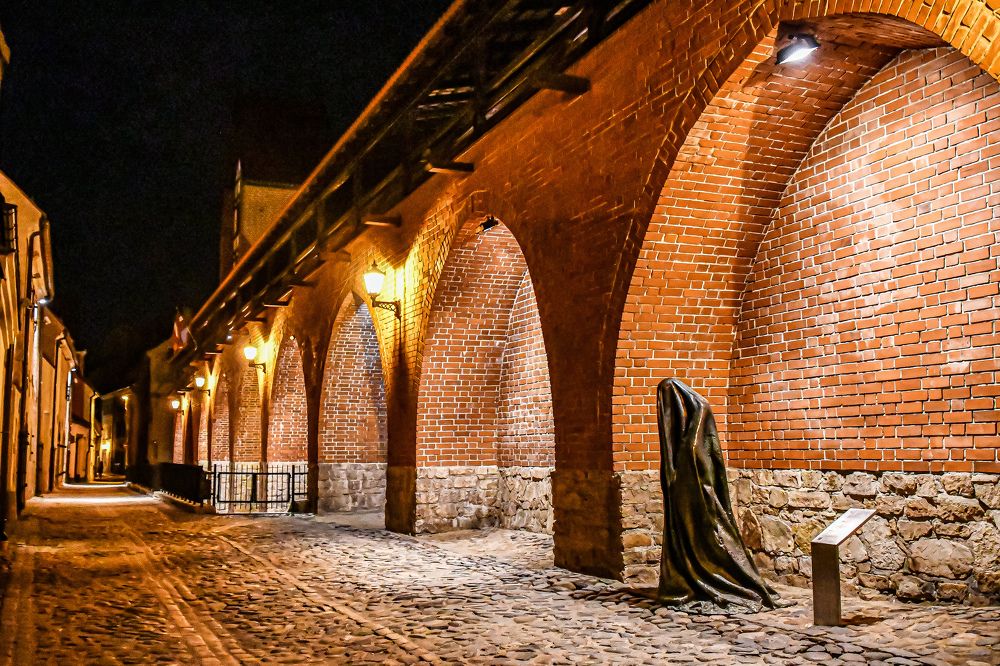 Photograph by AVIC A.M.