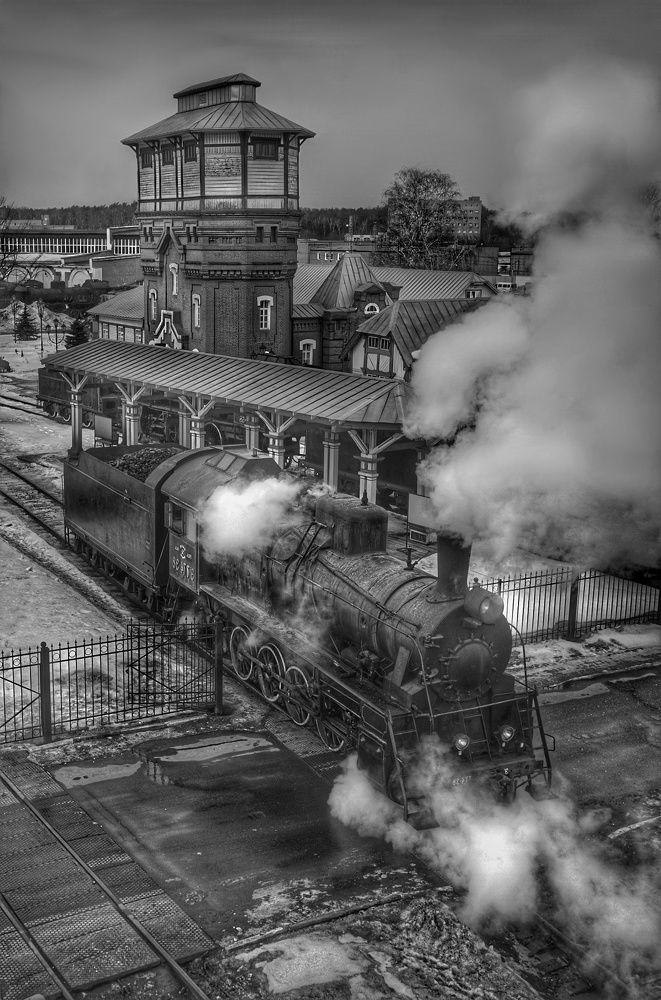 Steam engine departure