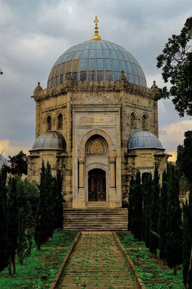 Photograph by Yusuf Ziya Ozcan
