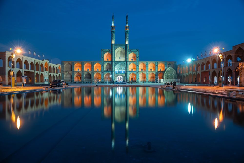 Amir Chakhmaq Complex