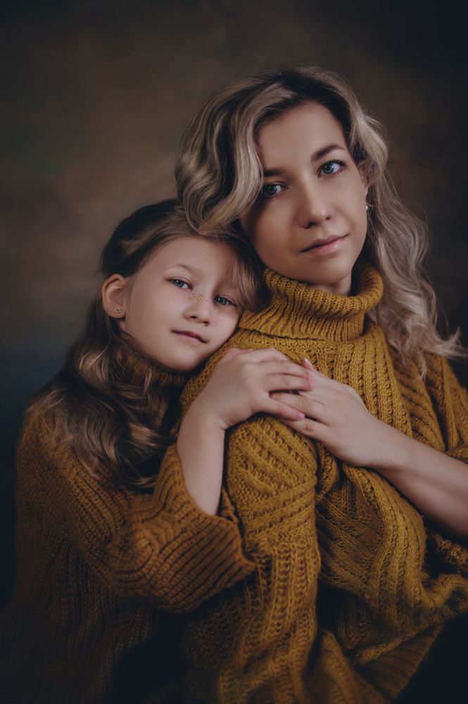 Mother and daughter bond